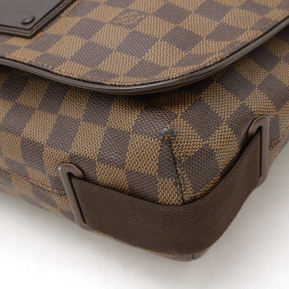 LOUIS VUITTON Brown Damier Shoulder Bag - Picture 4 of 10